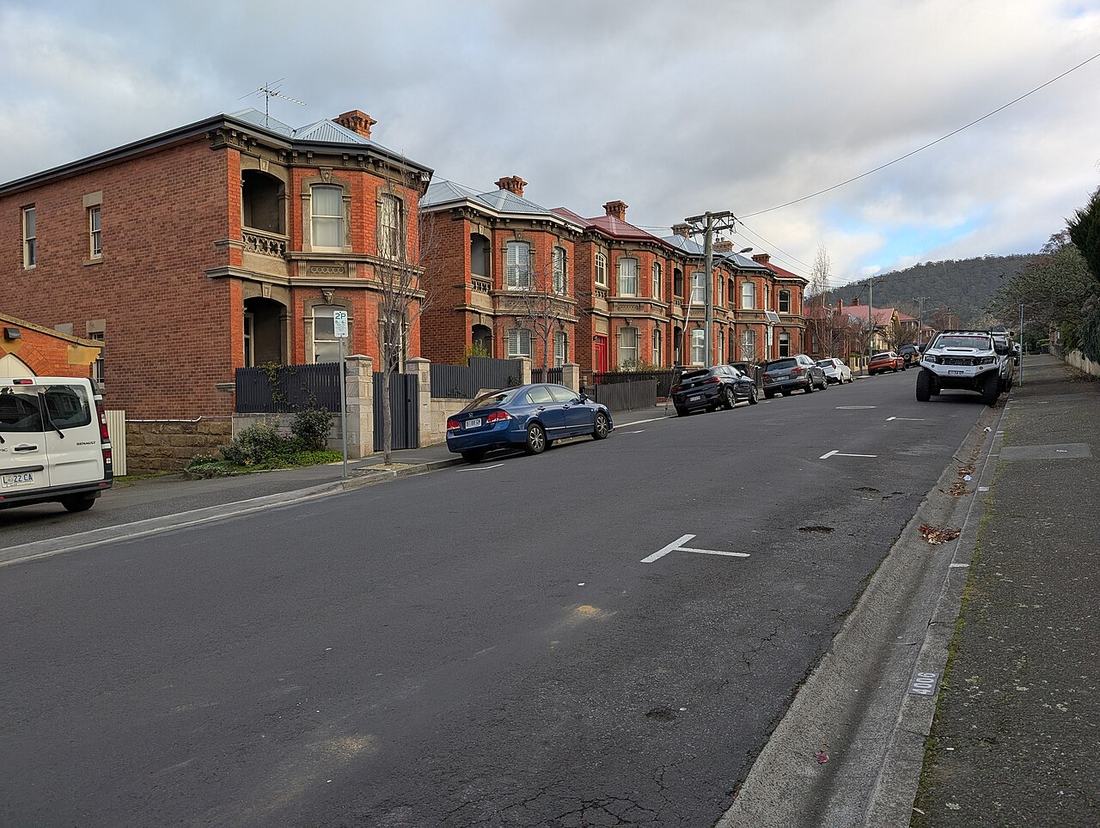 Terrace houses on Swan Street in North Hobart